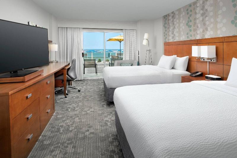 اتاق استاندارد, A Casa