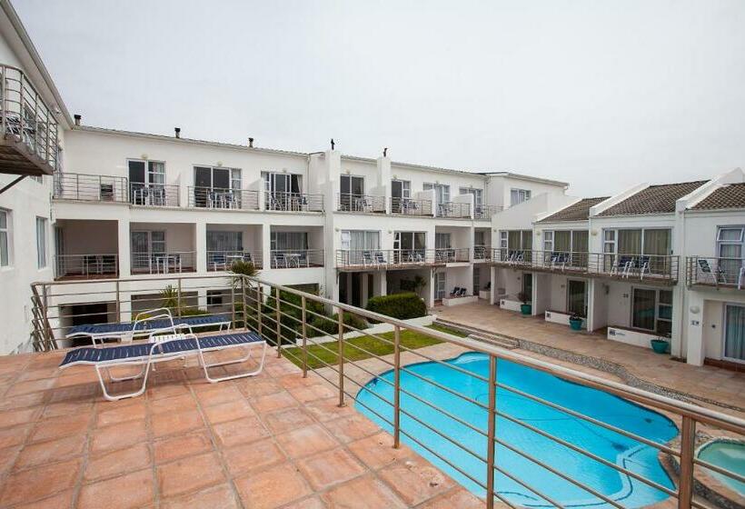 Номер Стандарт Вид на Бассейн, Arniston Spa