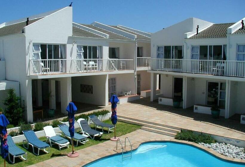 חדר סטנדרט נוף לבריכה, Arniston Spa