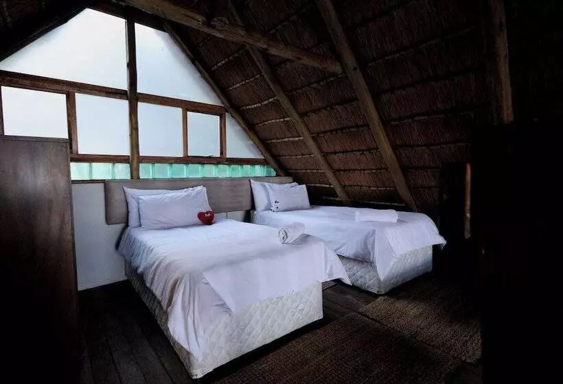 ファミリールーム, Bali At Scenic Haven Lodge In Hartbeespoort