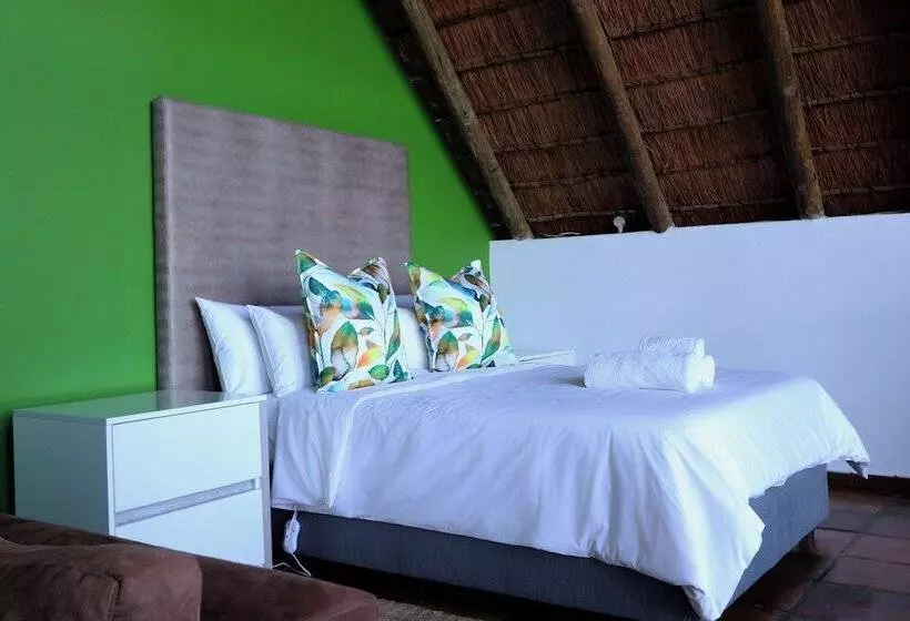 ファミリールーム, Bali At Scenic Haven Lodge In Hartbeespoort