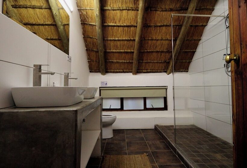 家庭间, Bali At Scenic Haven Lodge In Hartbeespoort