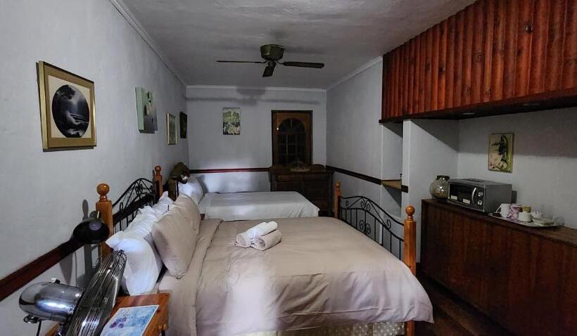 标准间, Bali At Scenic Haven Lodge In Hartbeespoort