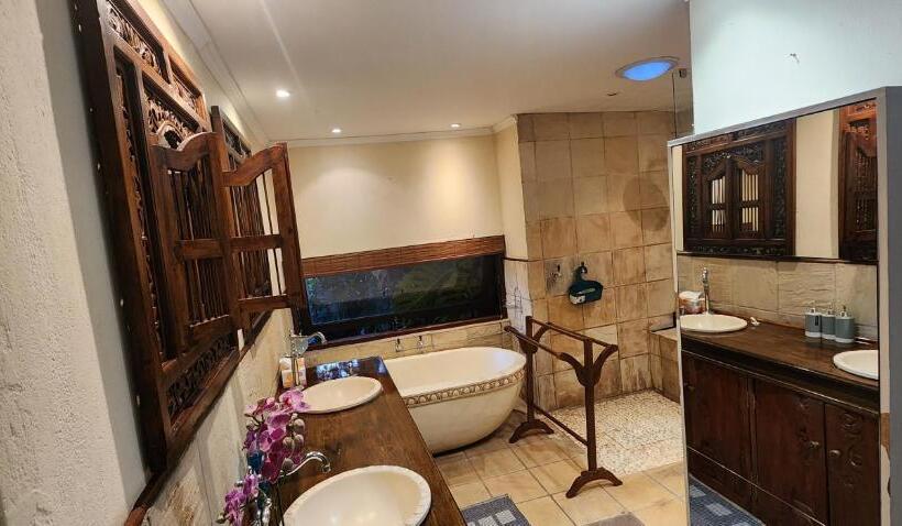 套房, Bali At Scenic Haven Lodge In Hartbeespoort