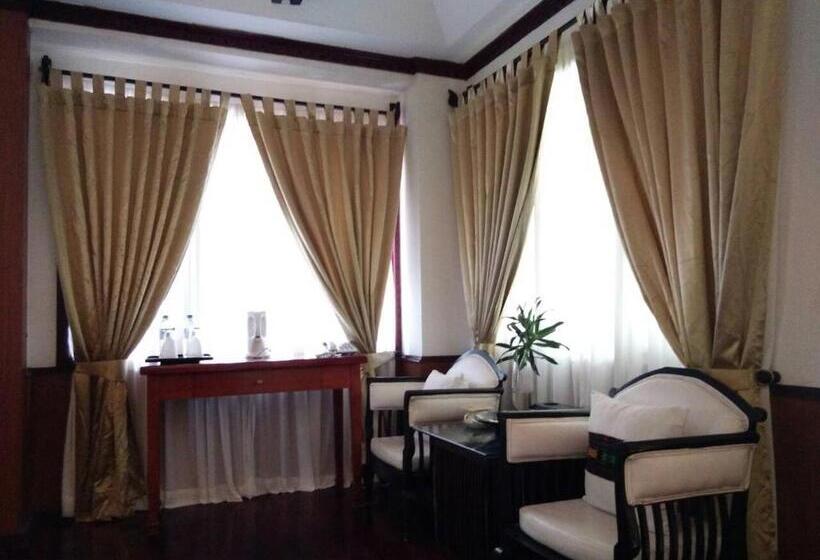 Superior bungalow garden view, Emerald Sea Resort