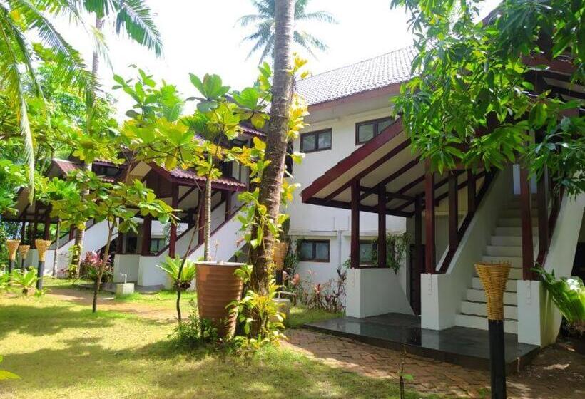 اتاق استاندارد با بالکن, Emerald Sea Resort