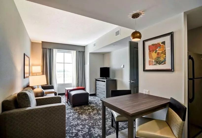 スイート, Homewood Suites By Hilton Christiansburg