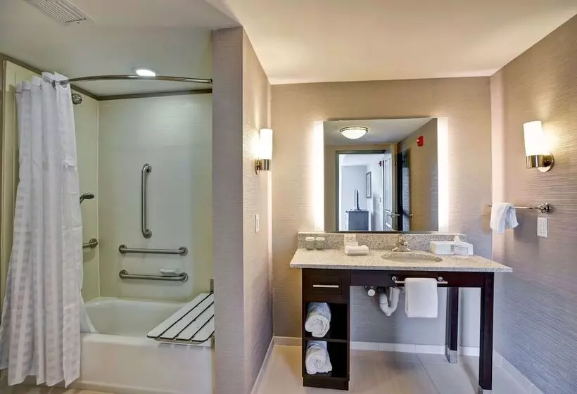 身障者適用スイートルーム, Homewood Suites By Hilton Christiansburg