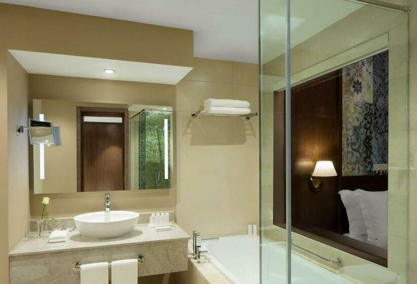 اتاق سوپریور, Radisson Blu Hotel & Resort, Sohar