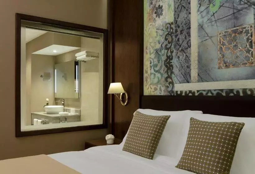سوییت جونیور, Radisson Blu Hotel & Resort, Sohar