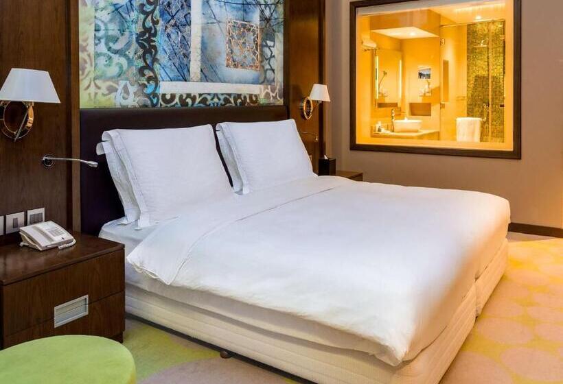 اتاق سوپریور با چشم‌انداز دریا, Radisson Blu Hotel & Resort, Sohar