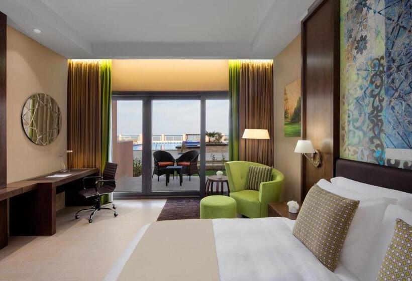 اتاق پرمیوم با چشم‌انداز دریا, Radisson Blu Hotel & Resort, Sohar