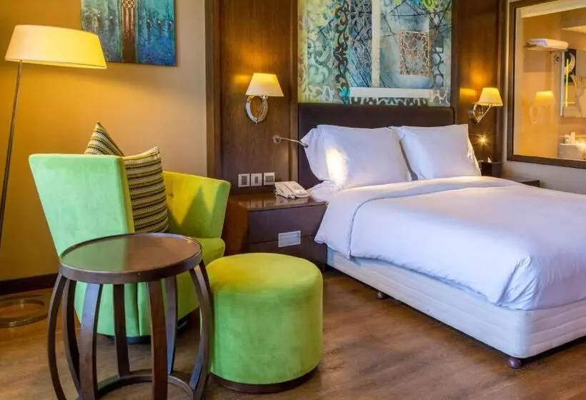 اتاق سوپریور با چشم‌انداز دریا, Radisson Blu Hotel & Resort, Sohar