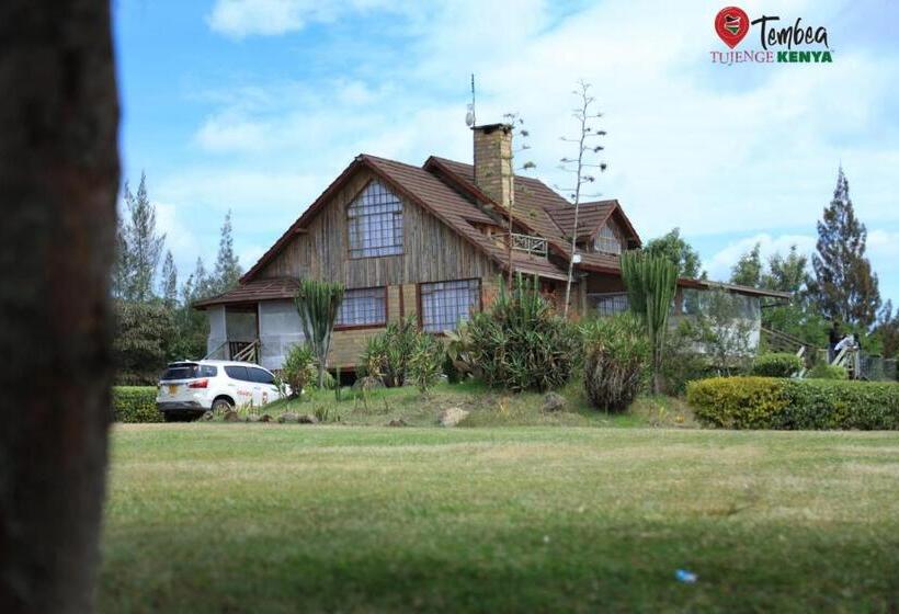 اتاق استاندارد با سرویس بهداشتی مشترک, Sangare Gardens