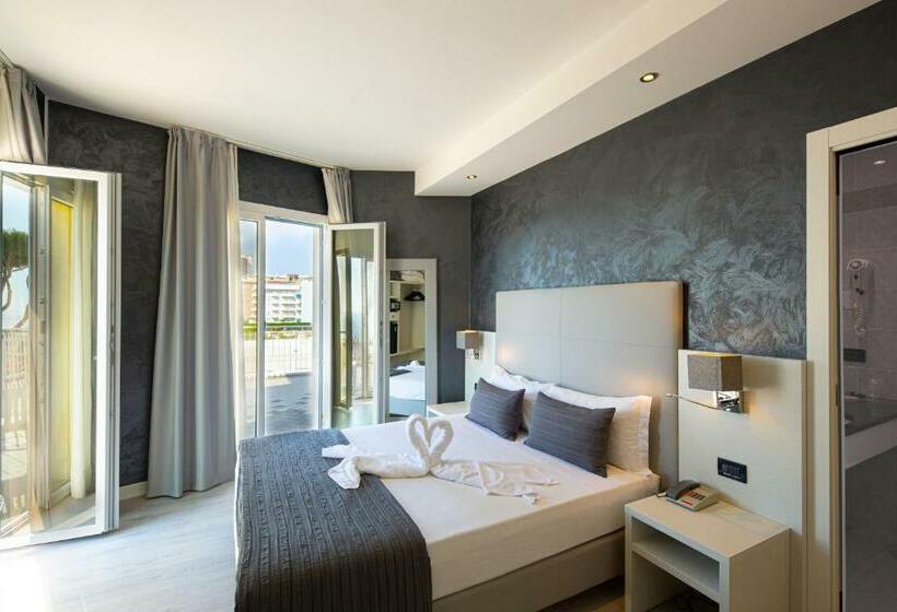 اتاق استاندارد با چشم‌انداز دریا, Sayonara