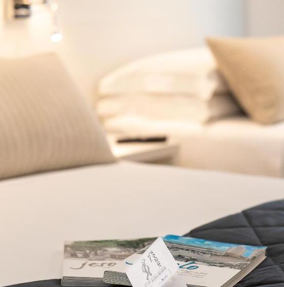 اتاق استاندارد چهار تخته, Sayonara