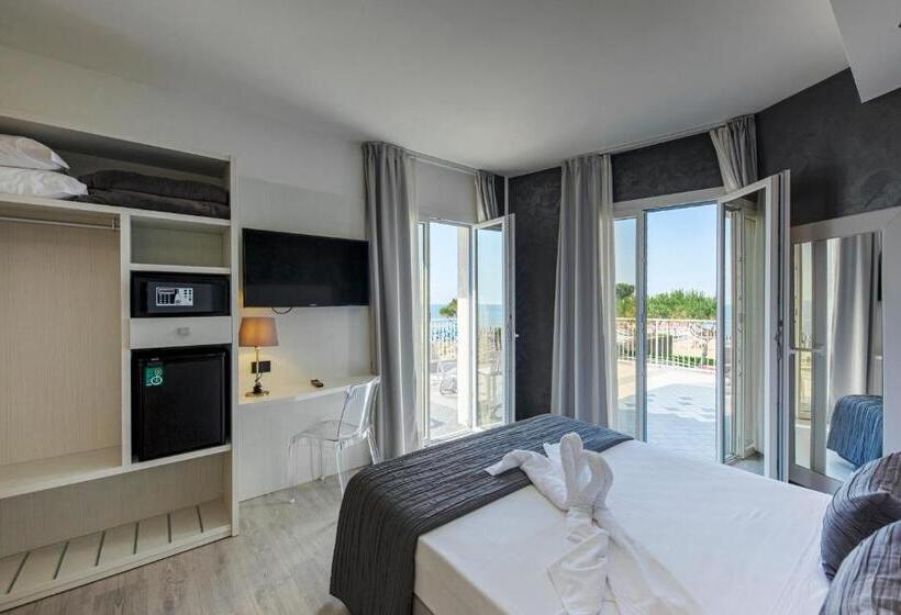 Triple Room Sea View, Sayonara