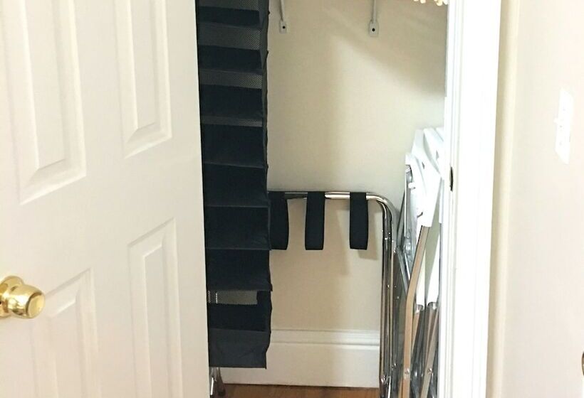 استودیو خانوادگی, Nyc Empire Apartments