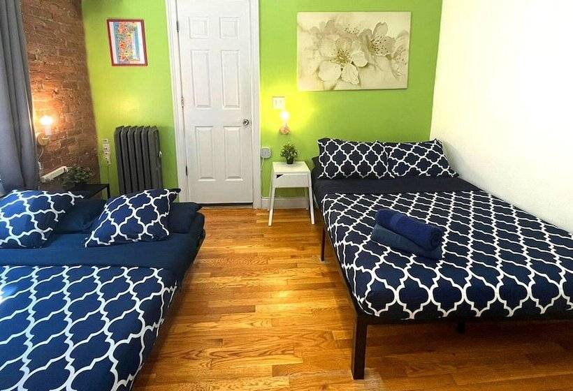 استودیو خانوادگی, Nyc Empire Apartments