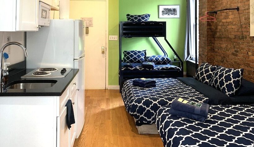 استودیوی استاندارد, Nyc Empire Apartments