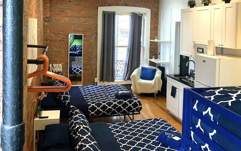 استودیوی استاندارد, Nyc Empire Apartments