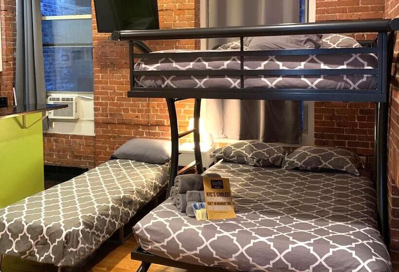 استودیو خانوادگی, Nyc Empire Apartments