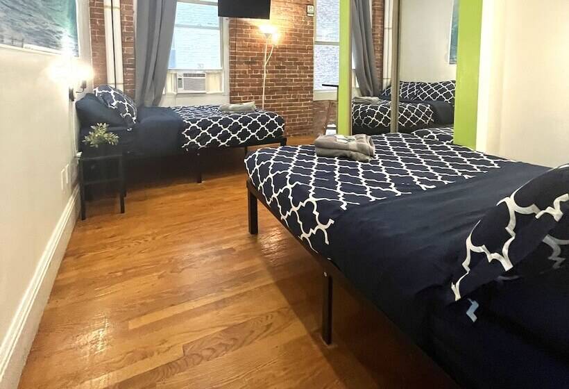 استودیو خانوادگی, Nyc Empire Apartments