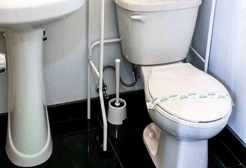 استودیو خانوادگی, Nyc Empire Apartments