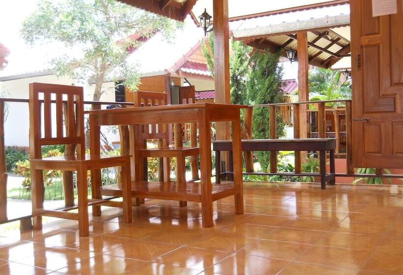 בקתה סטנדרטית, 4t Guesthouse