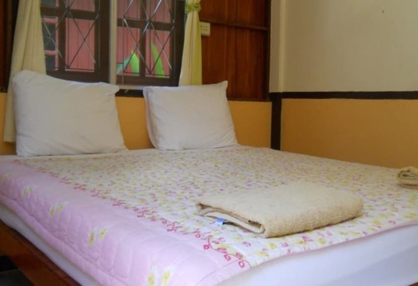 בקתה סטנדרטית, 4t Guesthouse