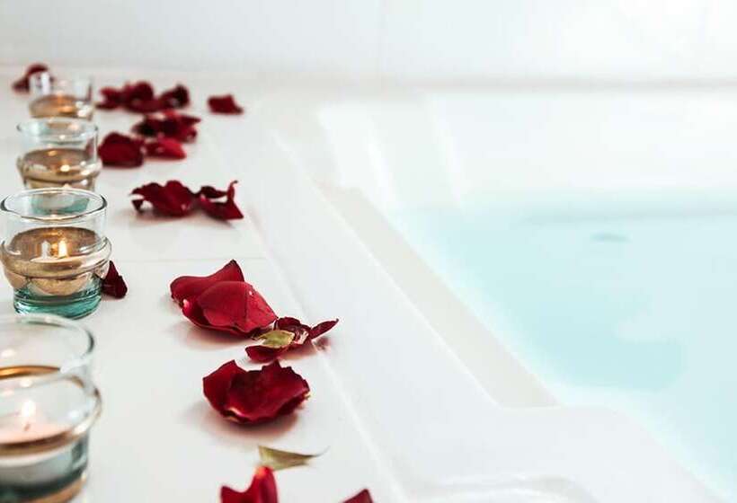 سوییت لوکس, Dar Tanja Boutique