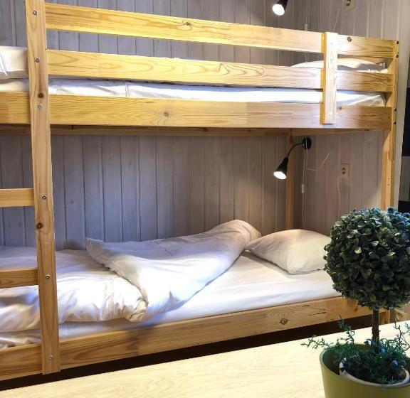 Economy Quadruple Room, Care Camp Lillehammer