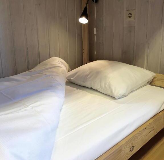 اتاق خانوادگی, Care Camp Lillehammer