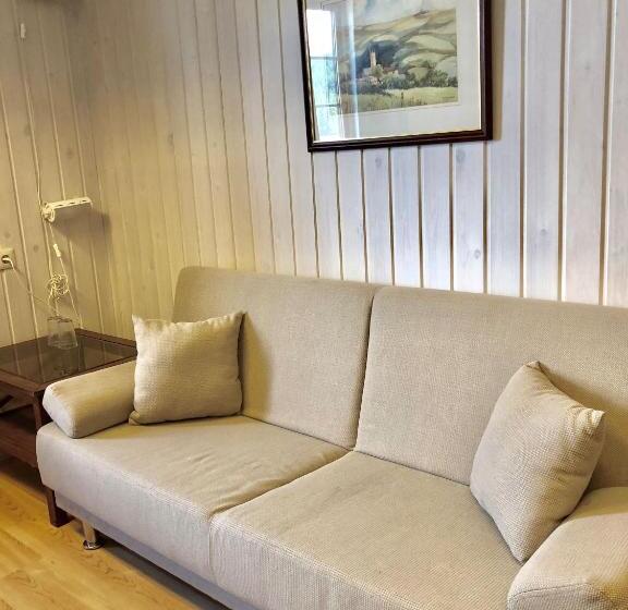 اتاق استاندارد با چشم‌انداز دریاچه, Care Camp Lillehammer