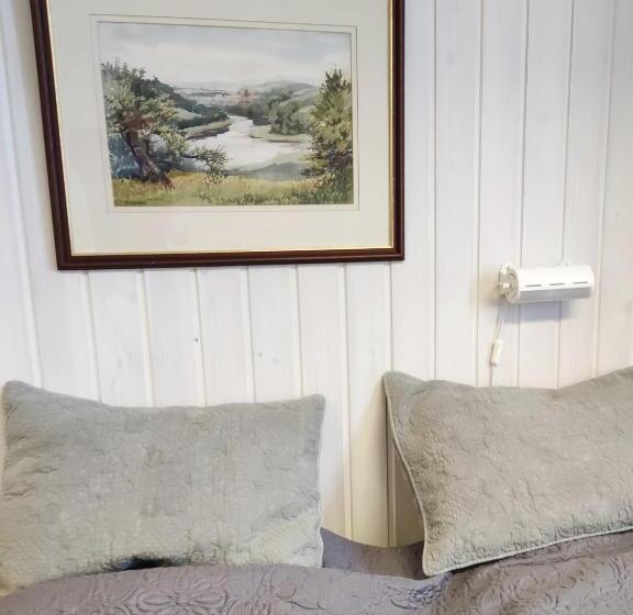 اتاق استاندارد با چشم‌انداز دریاچه, Care Camp Lillehammer