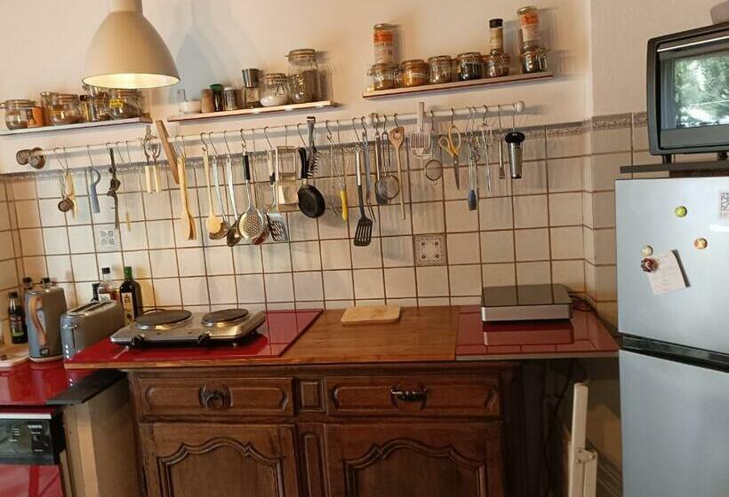 اتاق استاندارد با چشمانداز باغ, Maison Arelate