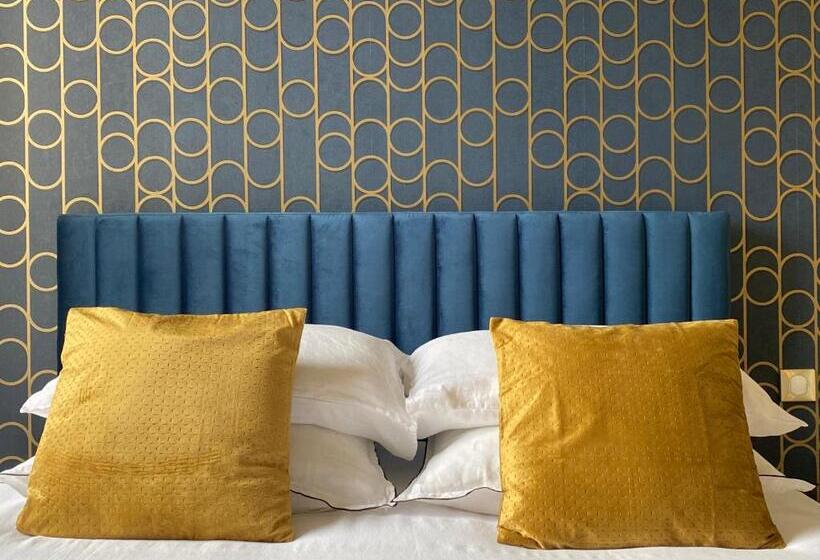 带泳池观景的豪华房, Maison Balmelle   Maison D Hôtes De Caractère