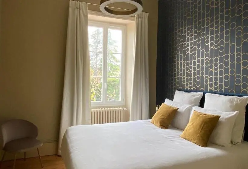 プールの見えるデラックスルーム, Maison Balmelle   Maison D Hôtes De Caractère