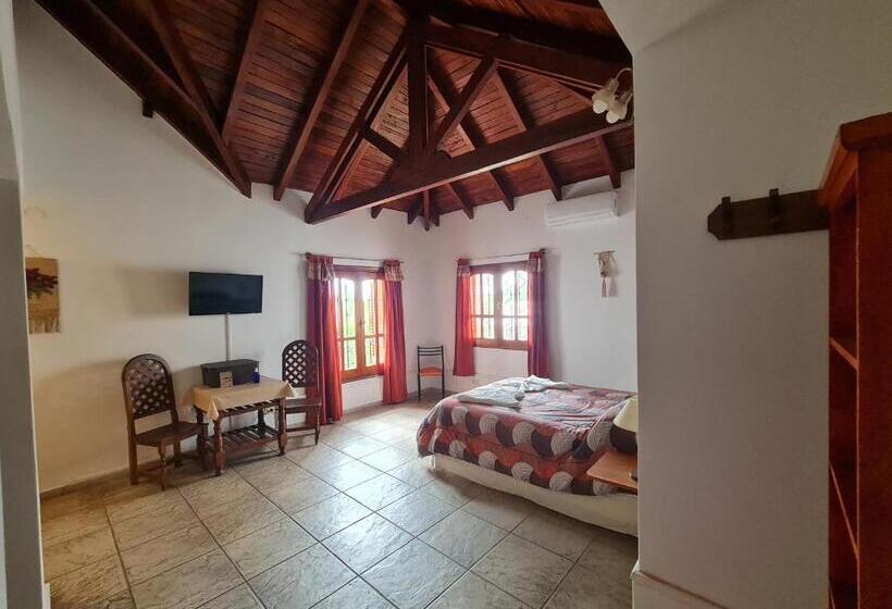 חדר סופריור לארבעה, Cabanas Las Pencas, Hosteria