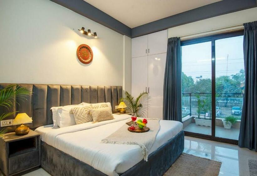 آپارتمان 2 خوابه, Serviced Apartment Near Medanta By Bedchambers