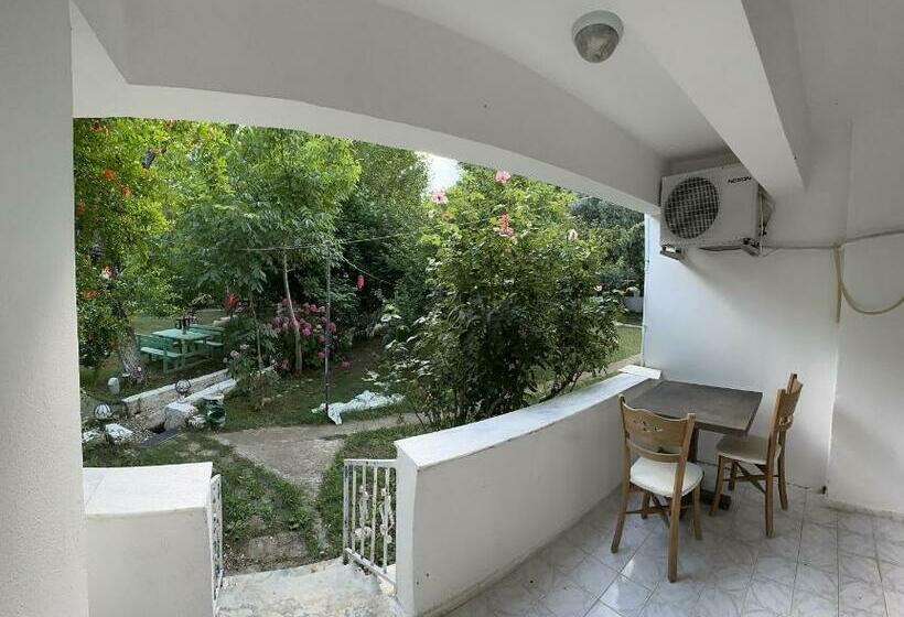 Номер Стандарт, Sakliderebutikotel