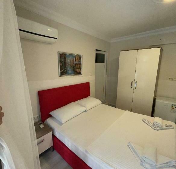 Номер Deluxe с Балконом, Sakliderebutikotel