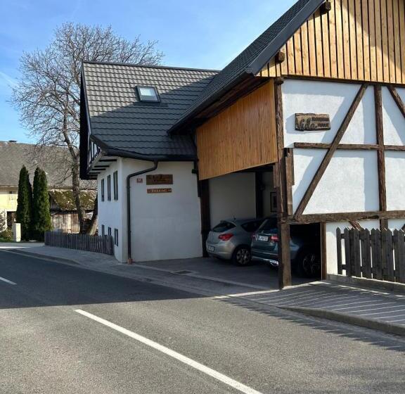 اتاق استاندارد, Slovenian House Vida