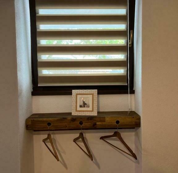 اتاق خانوادگی, Slovenian House Vida