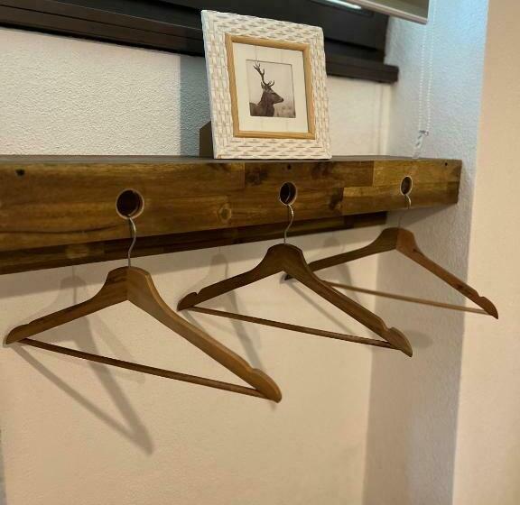 اتاق خانوادگی, Slovenian House Vida