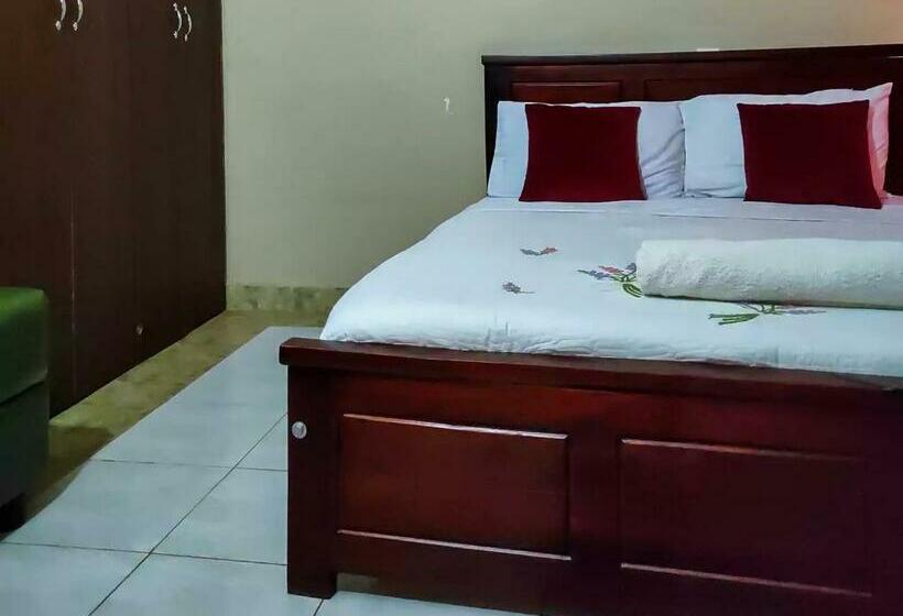 اتاق استاندارد, Conbary