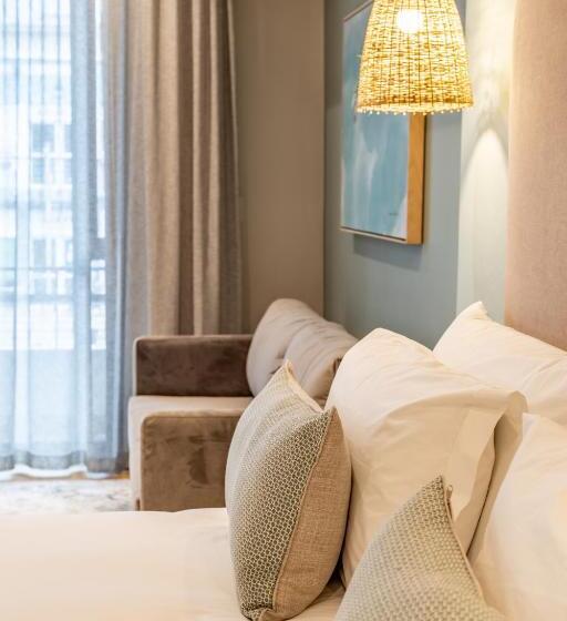 Люкс, Plett Quarter Hotel   Lion Roars Hotels & Lodges