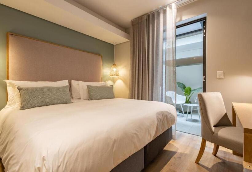 Номер Стандарт, Plett Quarter Hotel   Lion Roars Hotels & Lodges