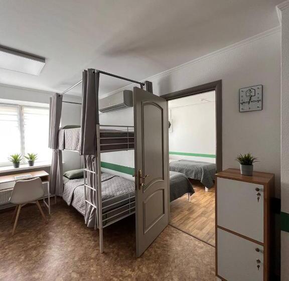 Standard Værelse Delt Badeværelse, хостел житомир Green House