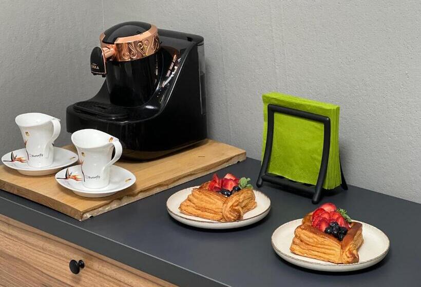 Familie Værelse, хостел житомир Green House